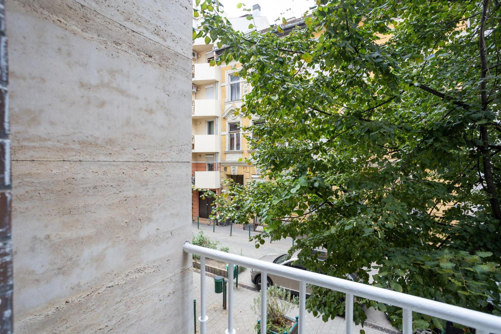Whiteangel Apartments Budapest Eksteriør bilde
